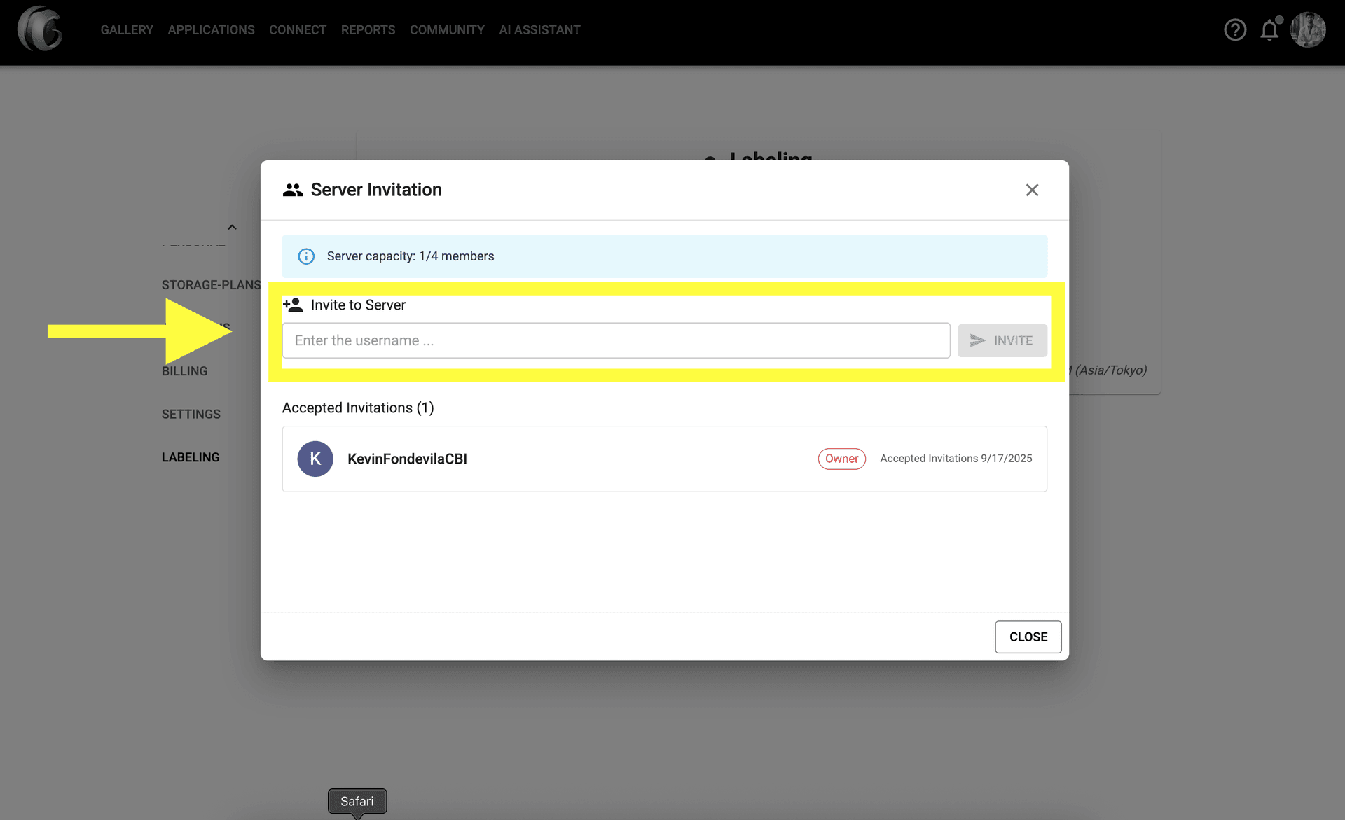 Step 3 image about Gestionando Invitaciones del Servidor tutorial Step 3: Para invitar nuevos usuarios, ingresa su nombre de usuario en el campo 'Ingresa el nombre de usuario...' y haz clic en 'INVITAR'.